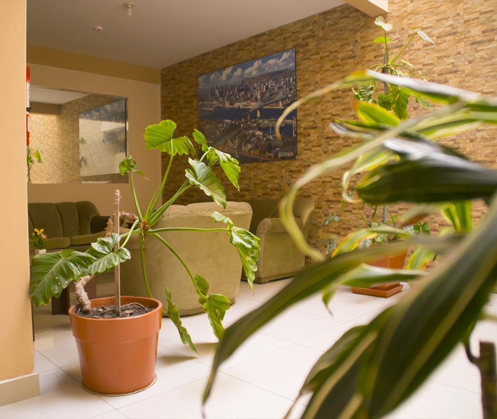 Montreal Hostal Lima Bagian luar foto