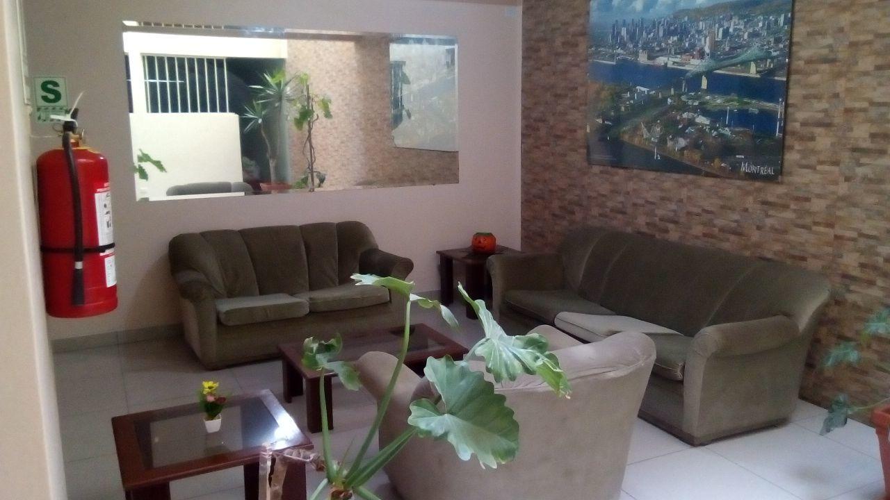 Montreal Hostal Lima Bagian luar foto